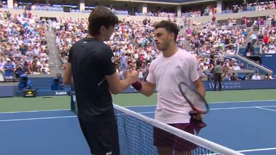 ‘Fran’ Cerúndolo jugó un partidazo y venció en 5 sets al potente Taylor Fritz