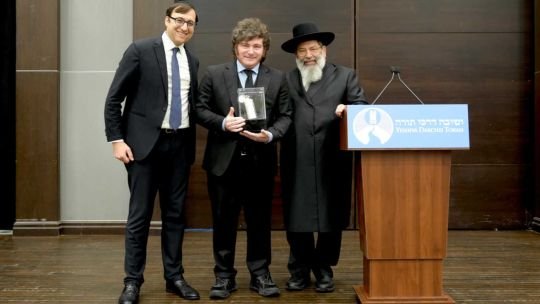 En la previa a su discurso en la ONU, Javier Milei recibió un premio “en defensa del pueblo judío”