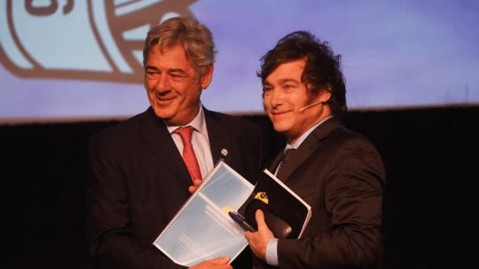 “Roma no paga traidores”: el mensaje de Milei tras el triunfo de Nicolás Pino en la Sociedad Rural
