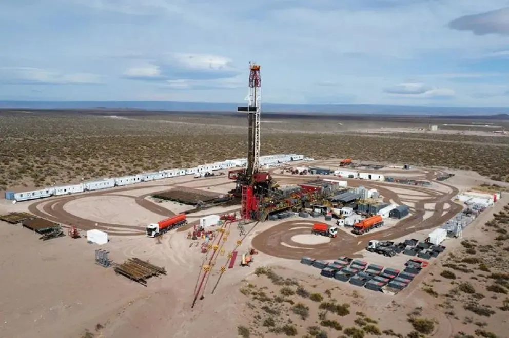 Expertos destacan el potencial energético y minero de Argentina como imán para grandes inversiones