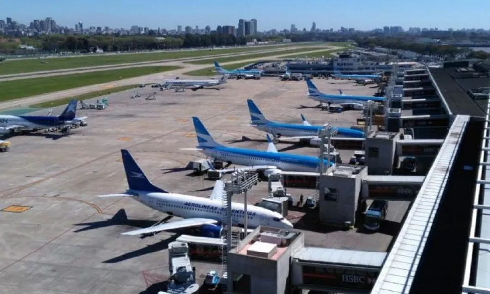 Paro de ATE afectará a aeropuertos de todo el país este jueves y viernes