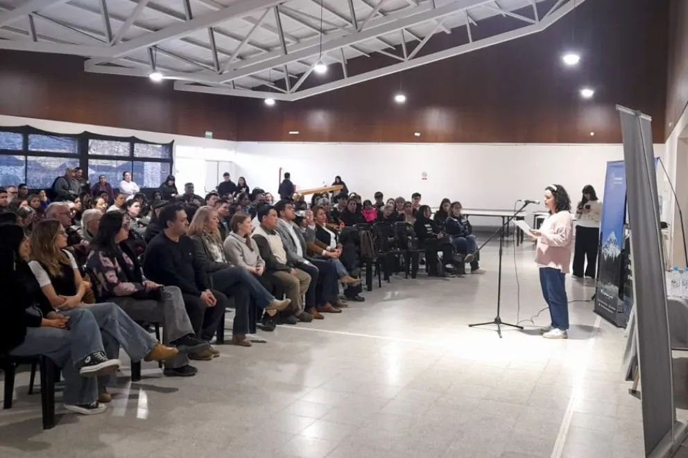 Más de 200 profesionales se forman para enseñar en escuelas técnicas de Neuquén