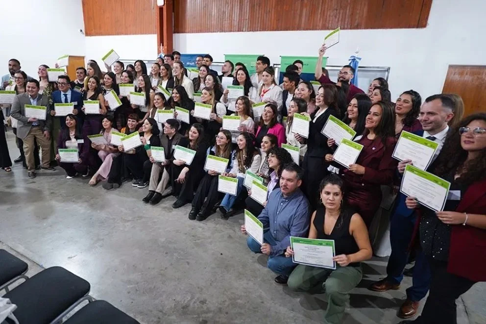 Neuquén retiene al 94% de los residentes de salud: 73 especialistas se quedan a trabajar en la provincia