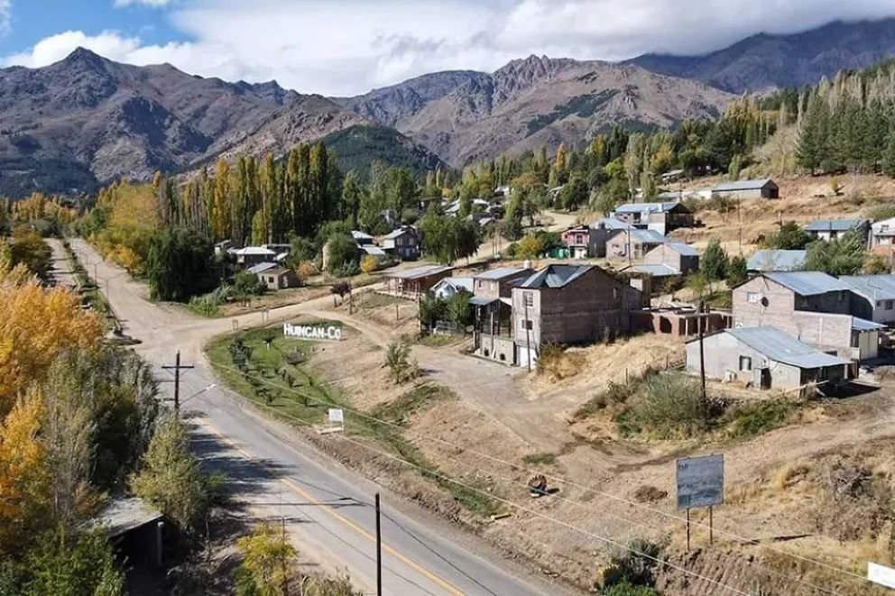 Provincia invierte para evitar desbordes e inundaciones en Huinganco
