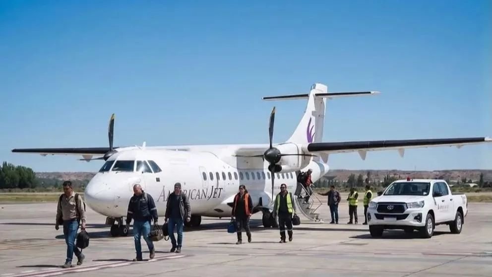Neuquén recupera la conectividad aérea con Chos Malal y suma más vuelos a Chapelco