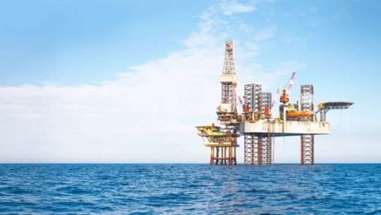 Malvinas: la justicia le ordenó a Rockhopper y Navitas que suspendan la exploración de petróleo
