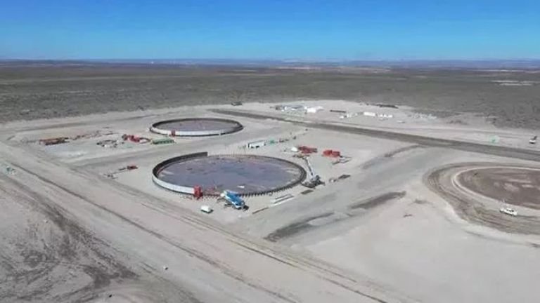 VMOS sale al mercado para completar el financiamiento del oleoducto que impulsará las exportaciones de Vaca Muerta