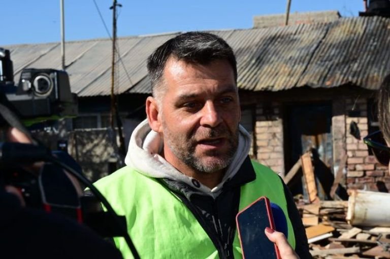 La Municipalidad retiró seis camiones de residuos de una vivienda en San Lorenzo