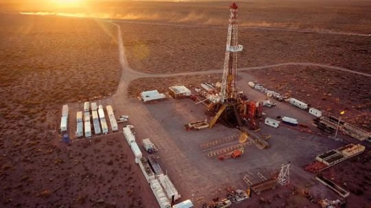 El Gobierno dejará de cobrar  billones en impuestos en 2027 y oculta el cálculo que ya computa el RIGI
