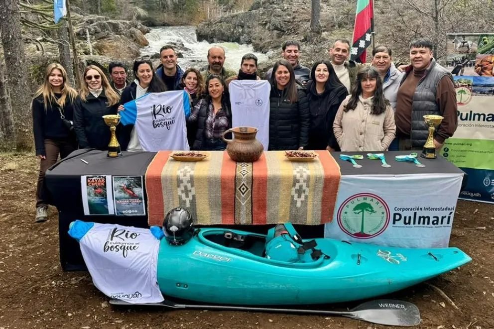 Presentaron el Campeonato Argentino de Kayak Creek que se disputará en Aluminé