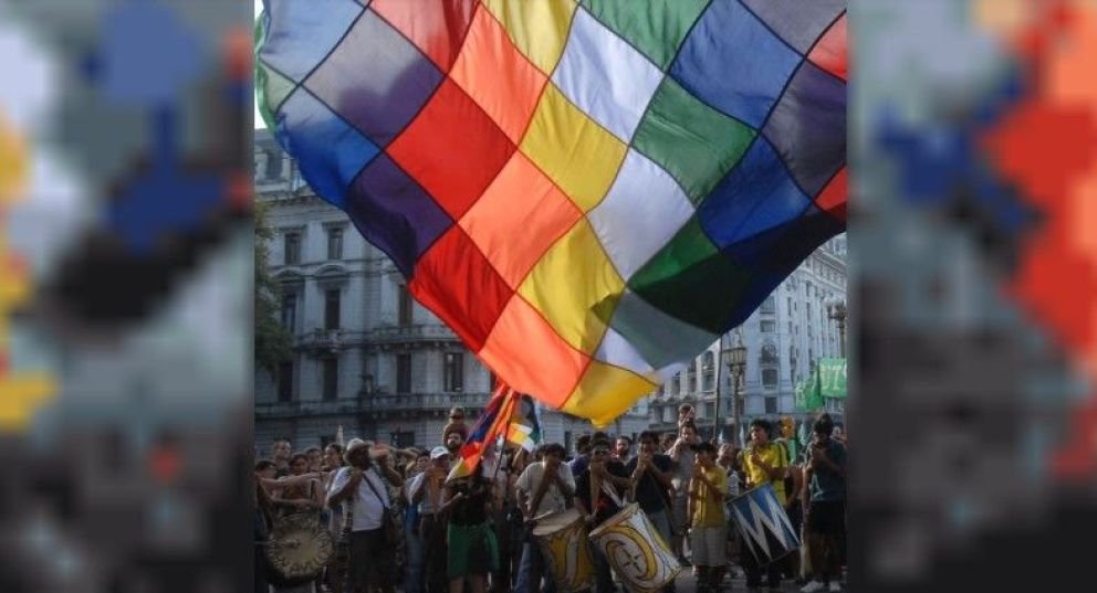Pueblos originarios rechazan el ‘Día de la Raza’ y se concentrarán en la puerta de la casa de Cristina Kirchner