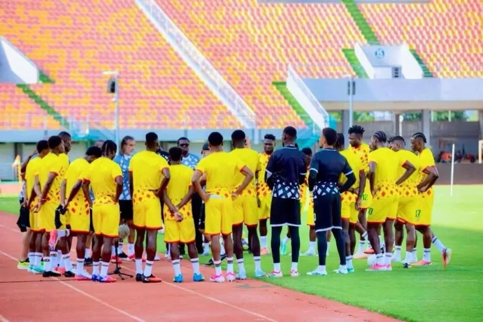 Contrarreloj: Burkina Faso aterrizó en Ezeiza unas horas antes de jugar con Argentina