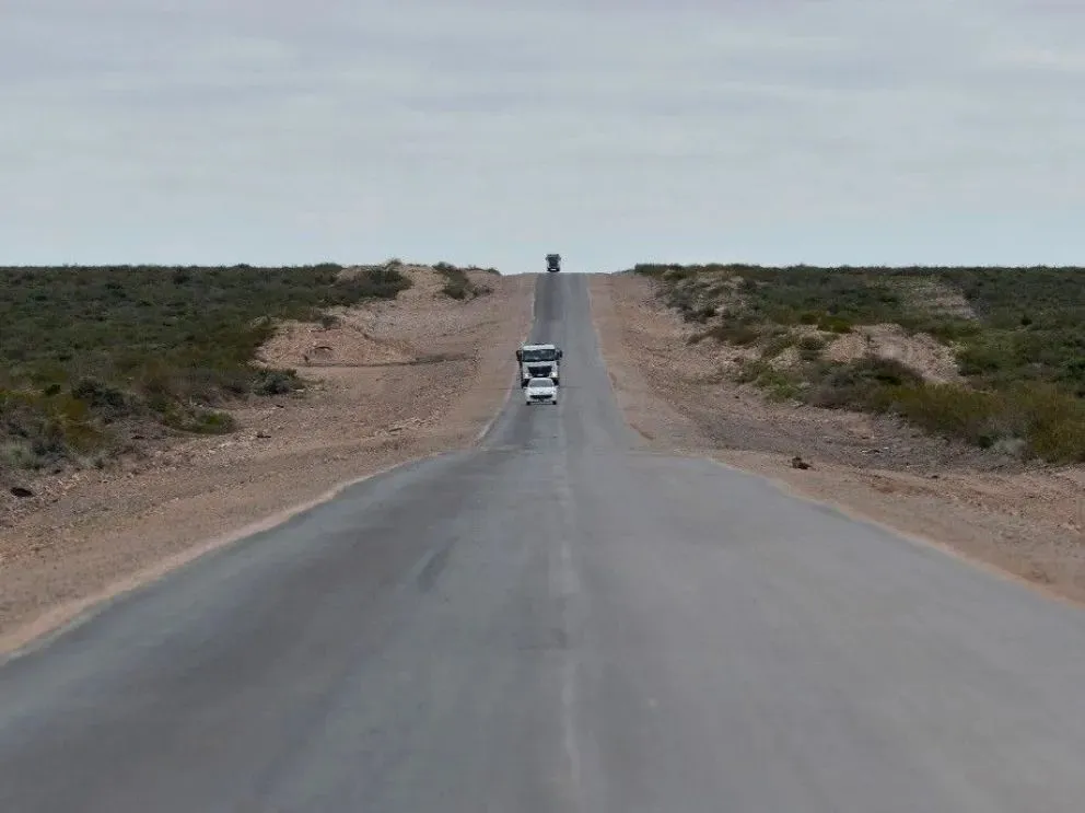 Neuquén realizará una prueba piloto de bitrenes para optimizar el transporte de cargas en Vaca Muerta