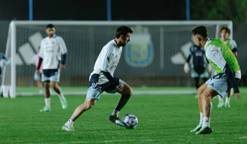 Messi ya está con la Selección: asado, entrenamiento y cuenta regresiva para su último baile