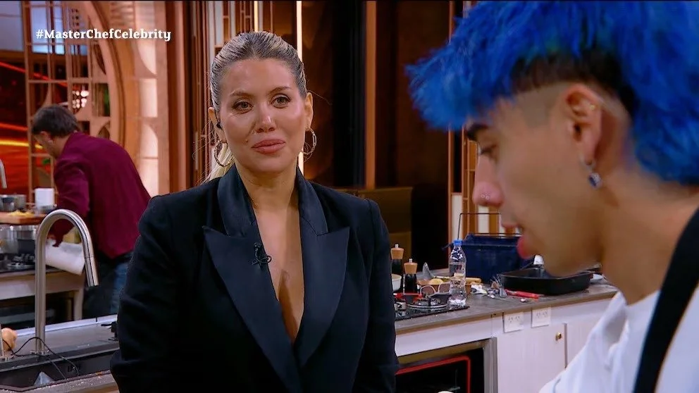 “¿Te icardiaron?”: Wanda Nara acorraló a Luck Ra en pleno MasterChef Celebrity