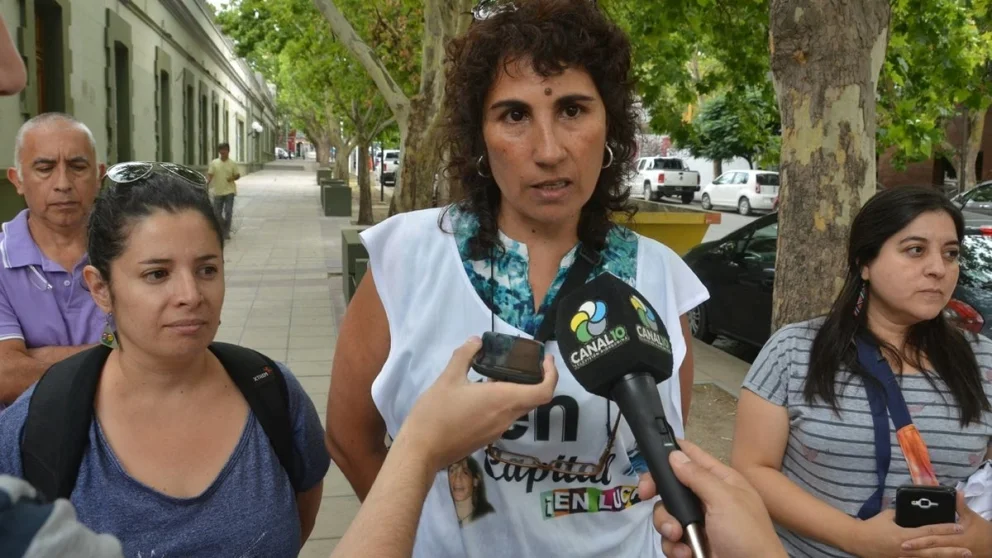 Cruce en ATEN: agrupaciones feministas acusaron a Lagunas de reproducir estereotipos contra Mansilla