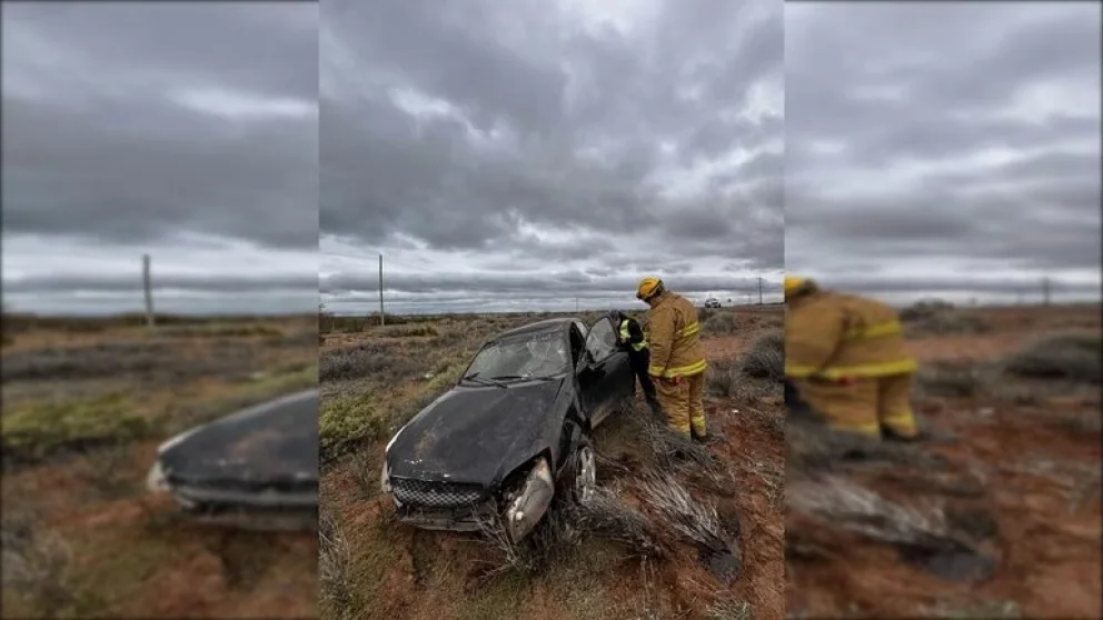 Accidente en la Ruta 237: perdió el control de su auto y volcó cerca de Villa El Chocón