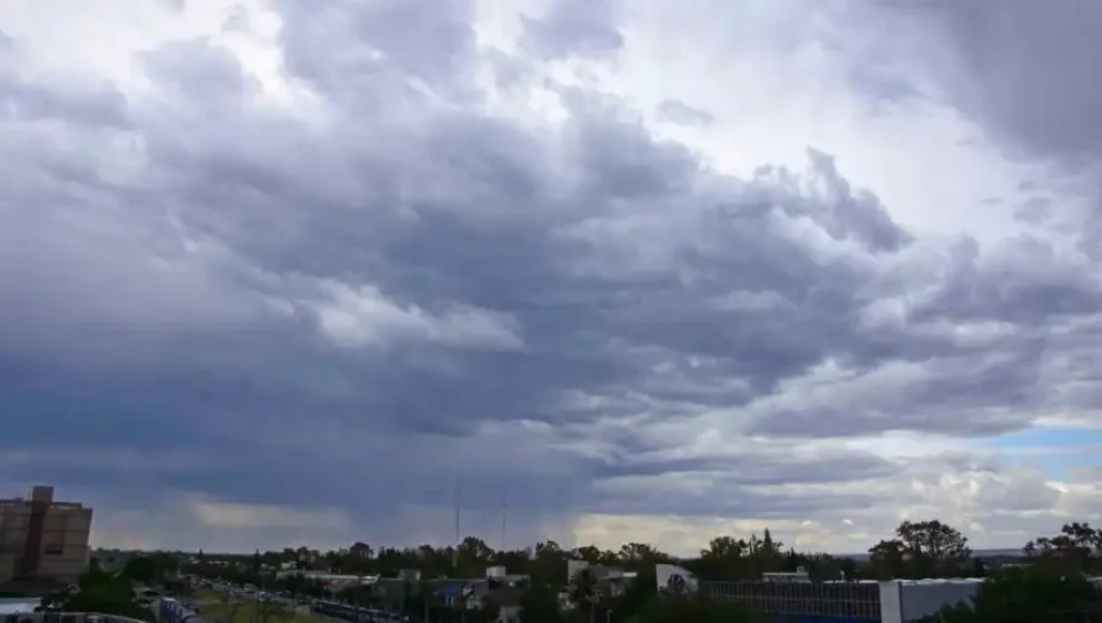 Tormentas en Neuquén: prevén granizo, ráfagas y lluvias de hasta 50 milímetros