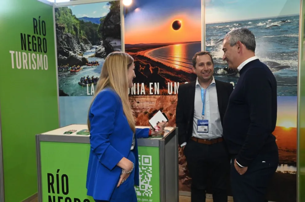 Río Negro promocionó su oferta turística en Rosario con foco en el verano y el eclipse de 2027