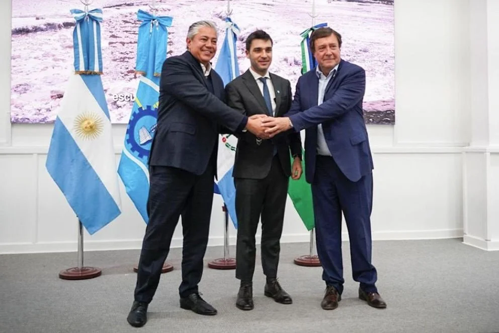 Gas para 25 ciudades de Neuquén, Río Negro y Chubut: inauguraron la obra