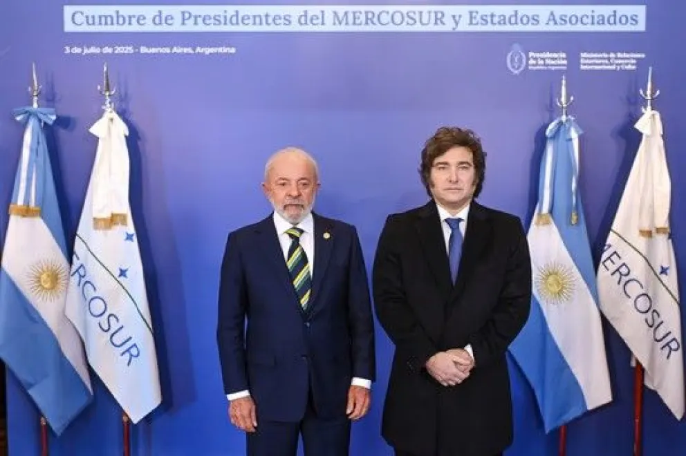 Brasil le pide explicaciones a Argentina por la fuga de Flávio Bolsonaro