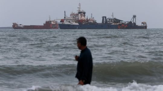 Gigantes petroleros advierten que se agotan los recursos aunque se reactive Ormuz