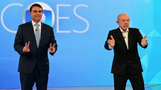 Lula y Flávio Bolsonaro en el último debate antes del balotaje en Brasil: seguí el minuto a minuto