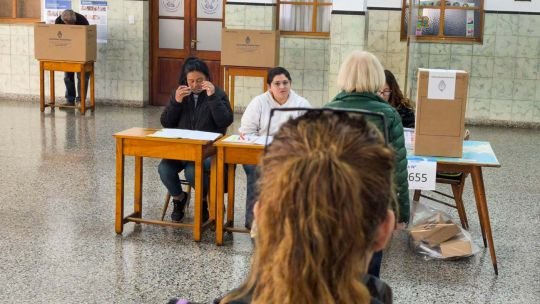 Encuesta 2027: brecha de género y un dato: ¿Cuál de los “dos peronismos” prefieren quienes votarán un cambio?