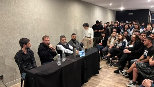 El intendente que dijo que a Javier Milei “le molesta el Conurbano, le sobra”