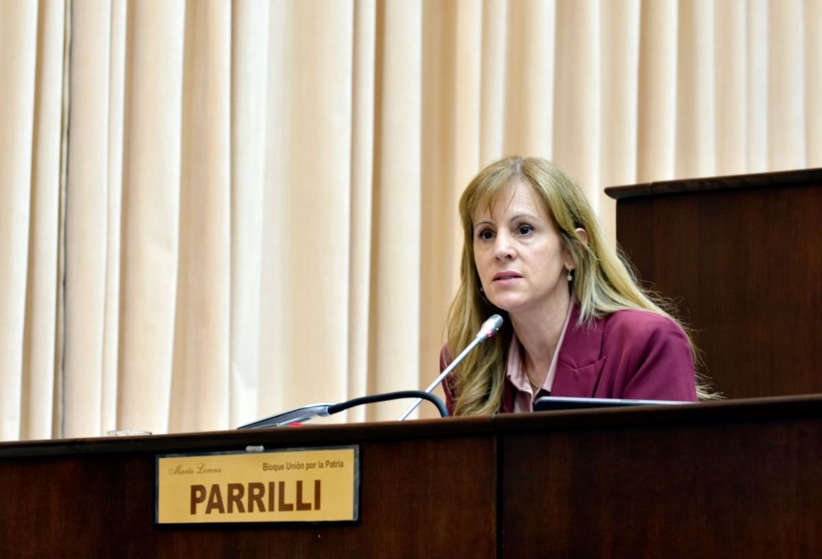 Anclados en el pasado, los Parrilli cuestionan el futuro