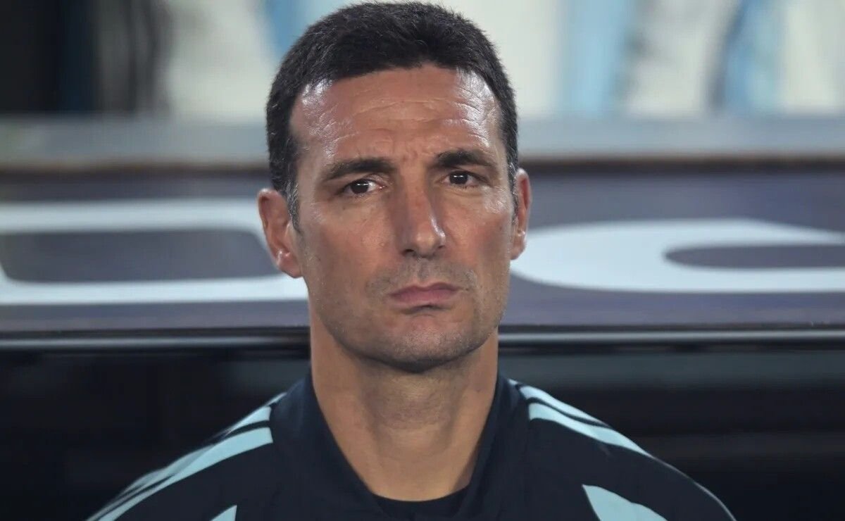 Scaloni: “Nunca pensé que iba a ser DT del mejor jugador de la historia”