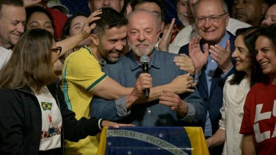 Cómo Lula sumó 10 millones de votos y rompió la maldición de los oficialismos en la región