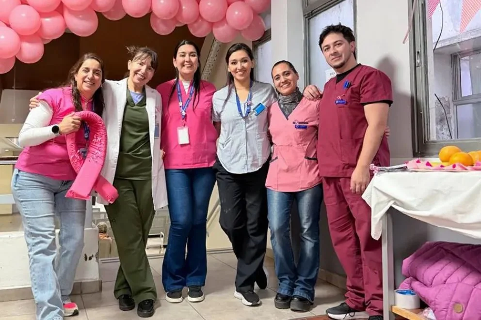 Octubre rosa: Neuquén promueve la realización de mamografías para prevenir el cáncer de mama