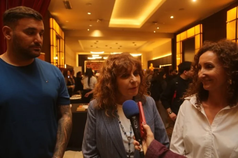 Comenzó la quinta edición de la feria Empleo Joven en Neuquén con foco en el mercado local