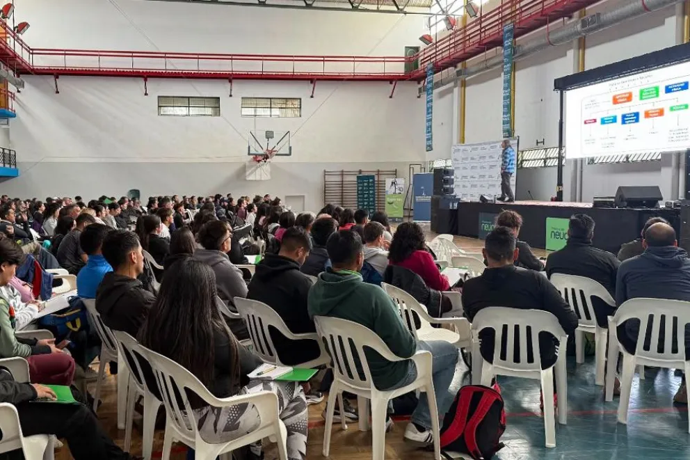 Más de 550 profesores y estudiantes de Educación Física participaron de una jornada de actualización