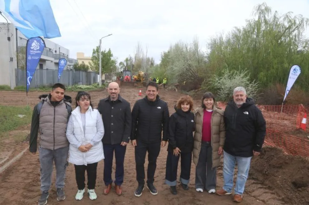 Neuquén anunció un plan de obras de .000 millones para los barrios Confluencia
