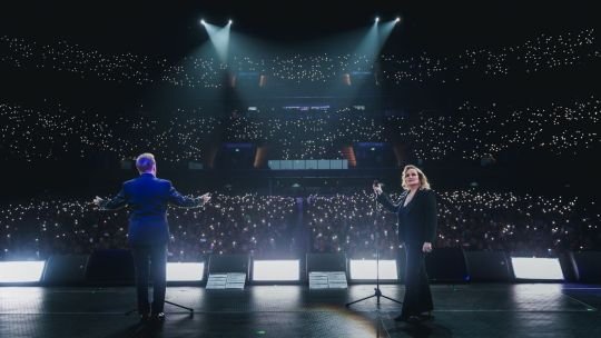 Pimpinela presentó “Noticias del Amor”: una noche de clásicos, desamor y emoción en el Movistar Arena
