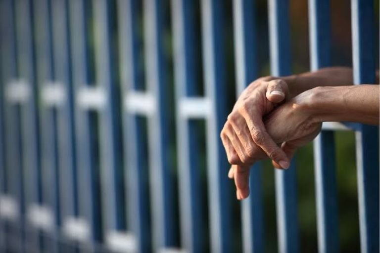 Preventiva a un sucio ratero, autor de varios delitos Preventiva a un sucio ratero, autor de varios delitos
