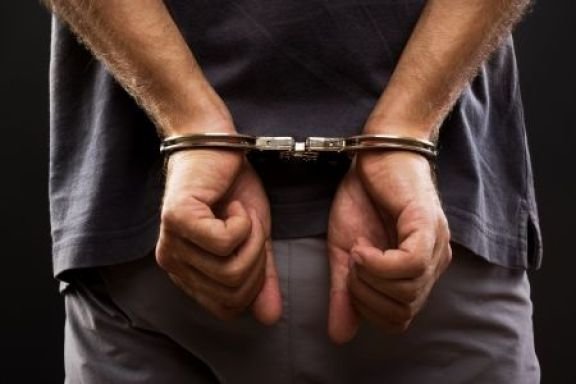 Llevaba cocaína, giró en “u” y lo pescaron